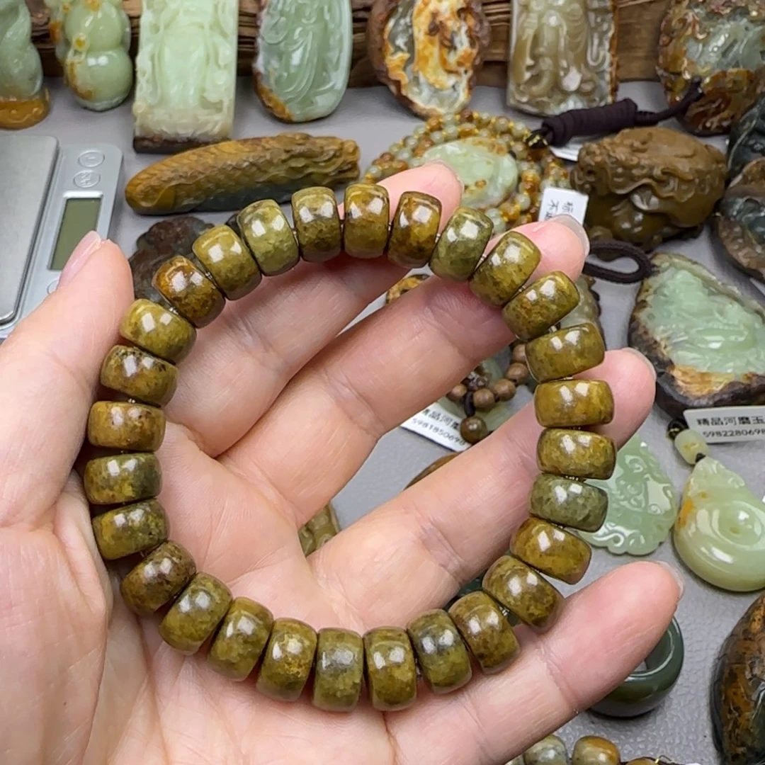 岫岩河磨玉（透闪石质玉）未镶嵌珠宝奇石