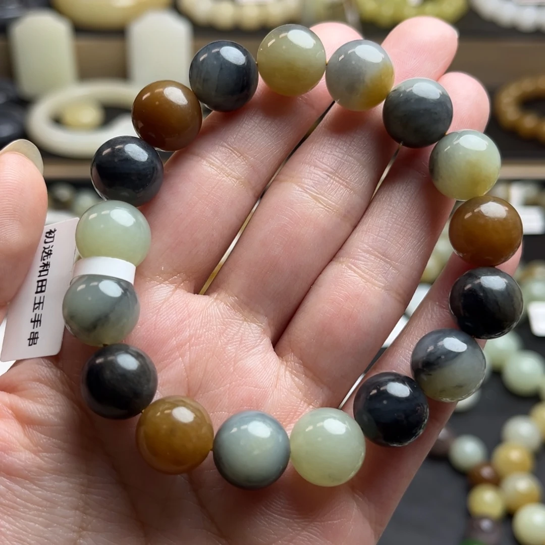 和田玉未镶嵌手串