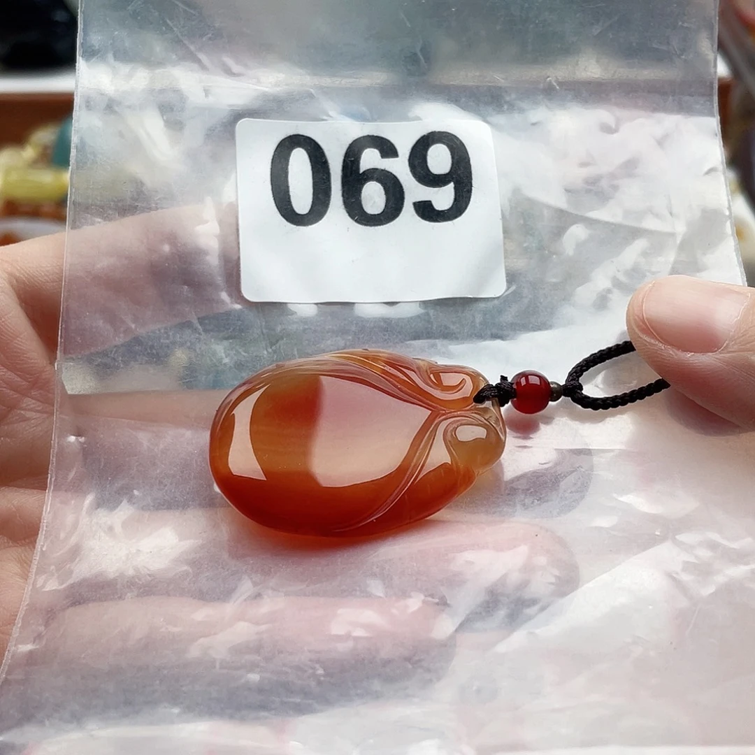 合金颈饰玛瑙/玉髓隔***头