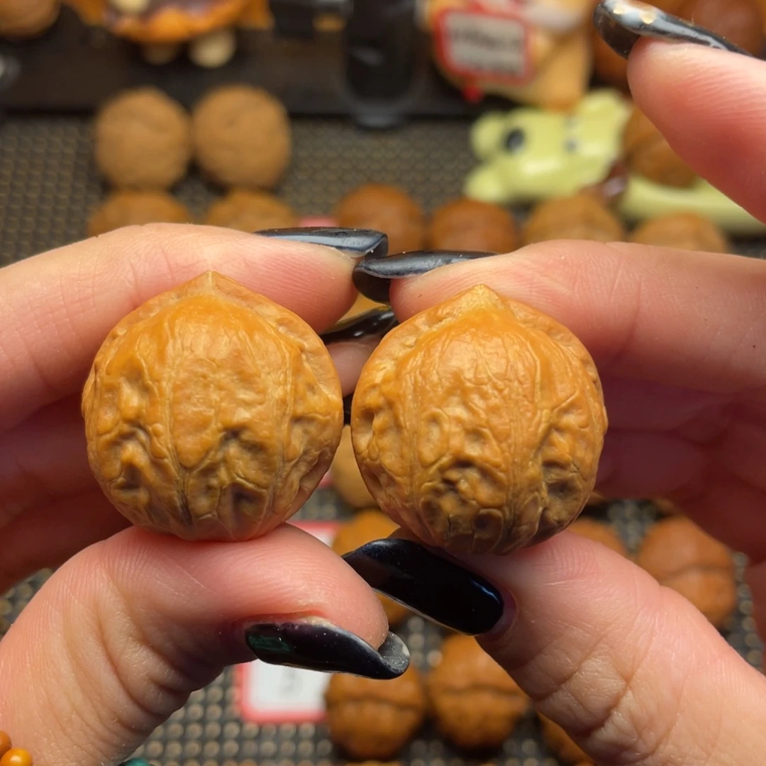 文玩核桃吊坠25尺全品小官帽00018