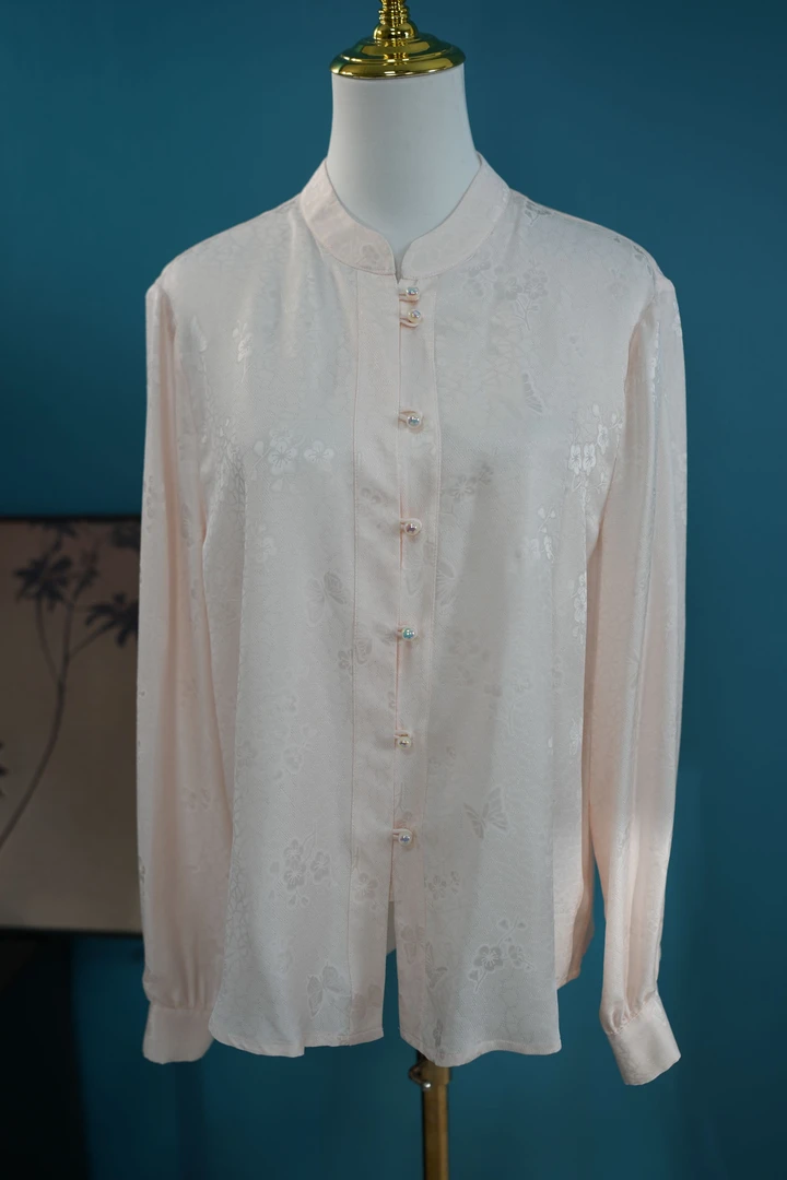 cs04.女士上衣双扣