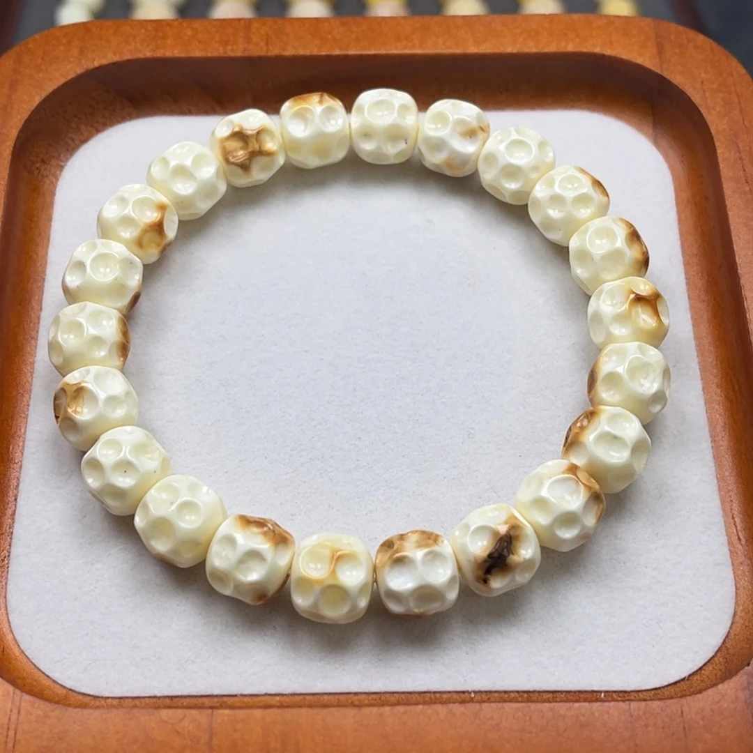 琥珀未镶嵌手链同料焦皮沁白精工无相手串旺仔小馒头 15.6g