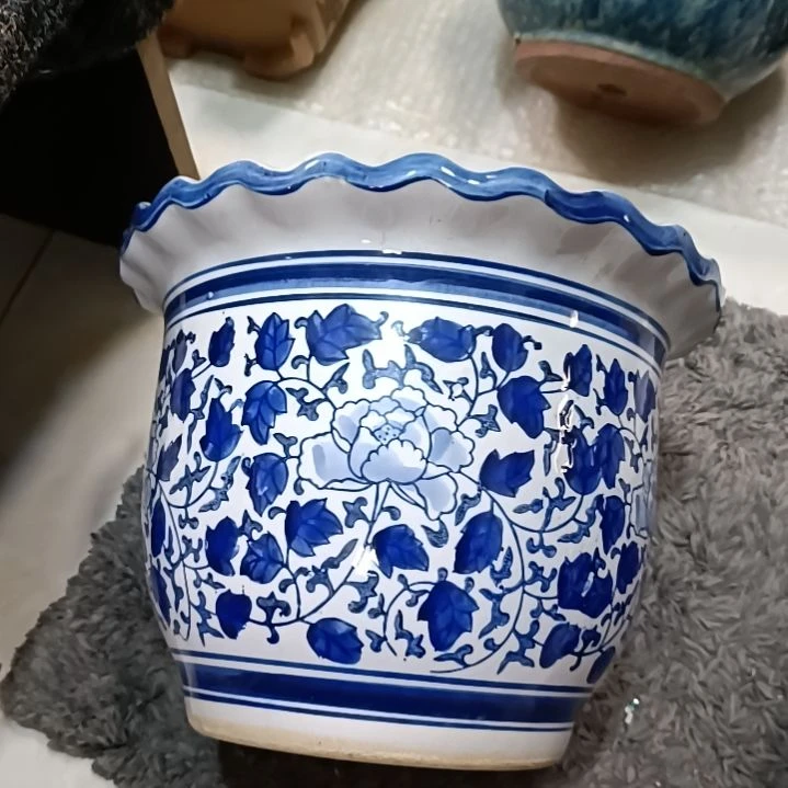 红陶了*圆形青花瓷盆