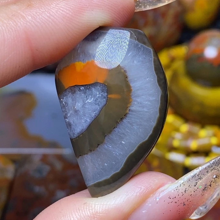 玛瑙/玉髓颈饰足银镀金镶嵌