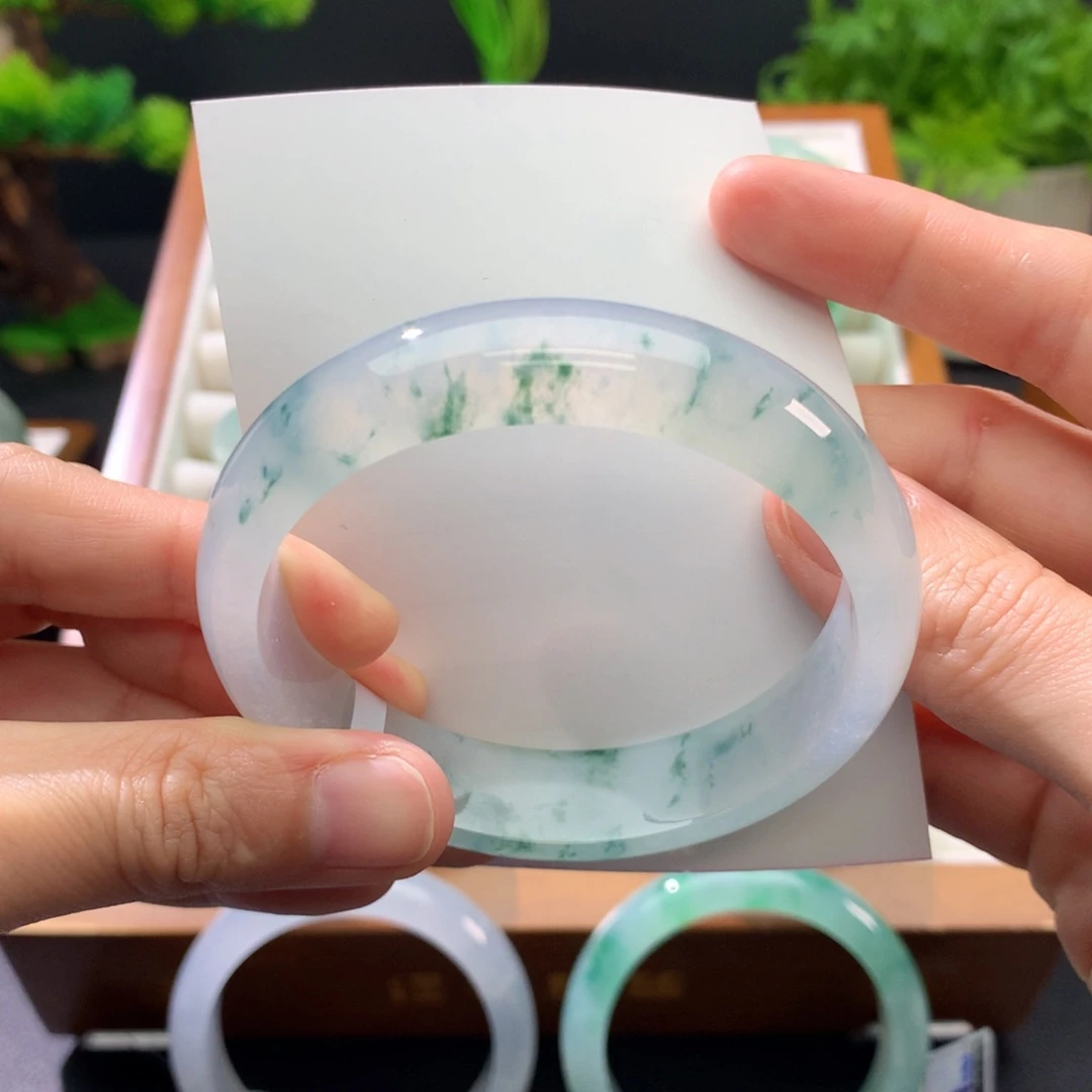 翡翠未镶嵌手镯闪购 30