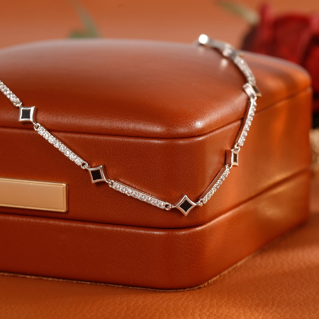 合金项链 【5895】x 法式轻奢星闪黑色菱形项链气质颈链女小众首饰