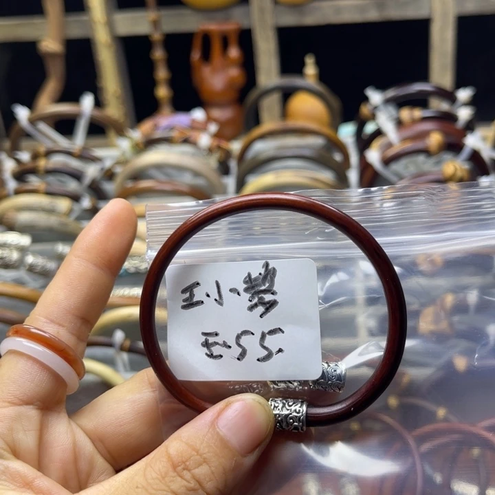 王***黎鸡翅木福利来啦啊