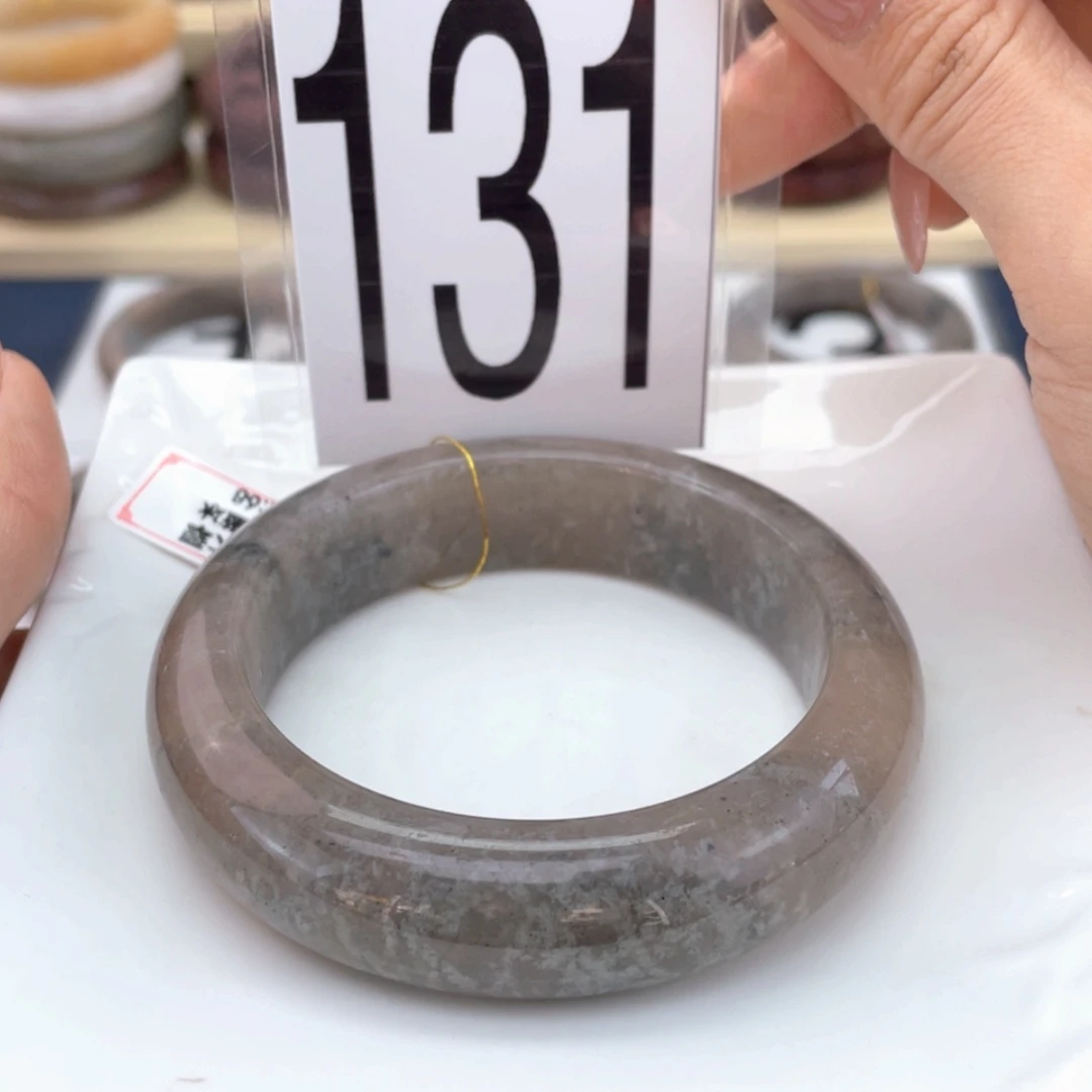 【闪购商品】石英质玉手镯未镶嵌