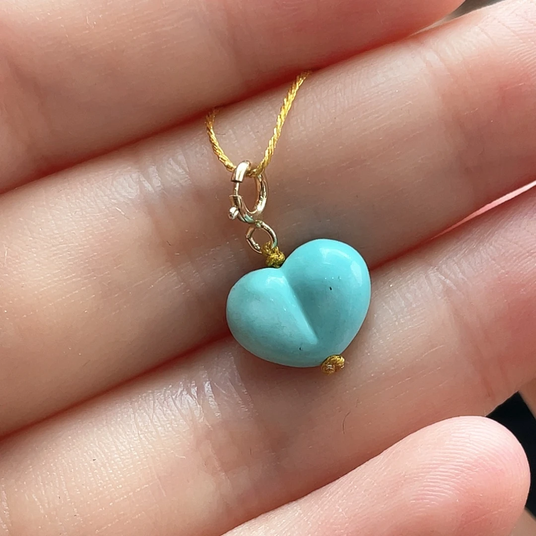 未镶嵌绿松石颈饰