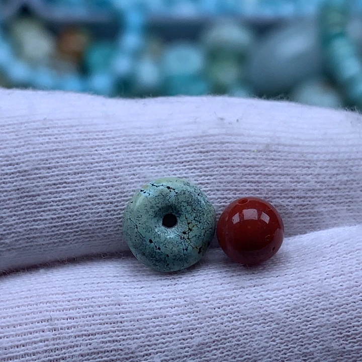南红玛瑙未镶嵌珠宝奇石