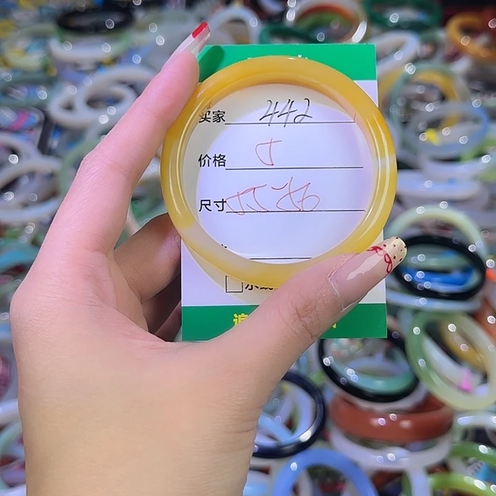 玛瑙/玉髓未镶嵌手镯