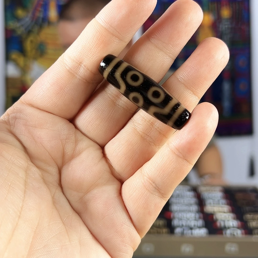 玛瑙/玉髓合金颈饰～黑金7眼40长