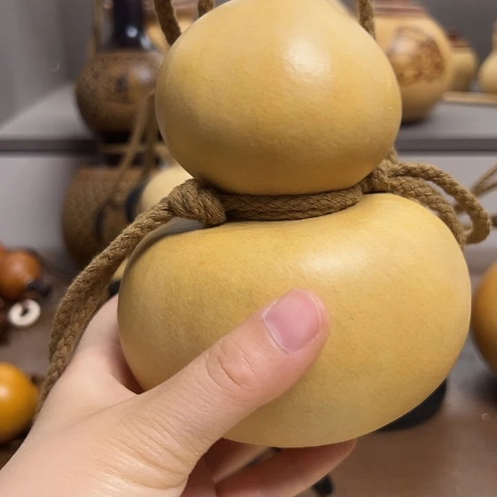 龙脊菩提把件 我邮政。     哦哦哦邮政邮政