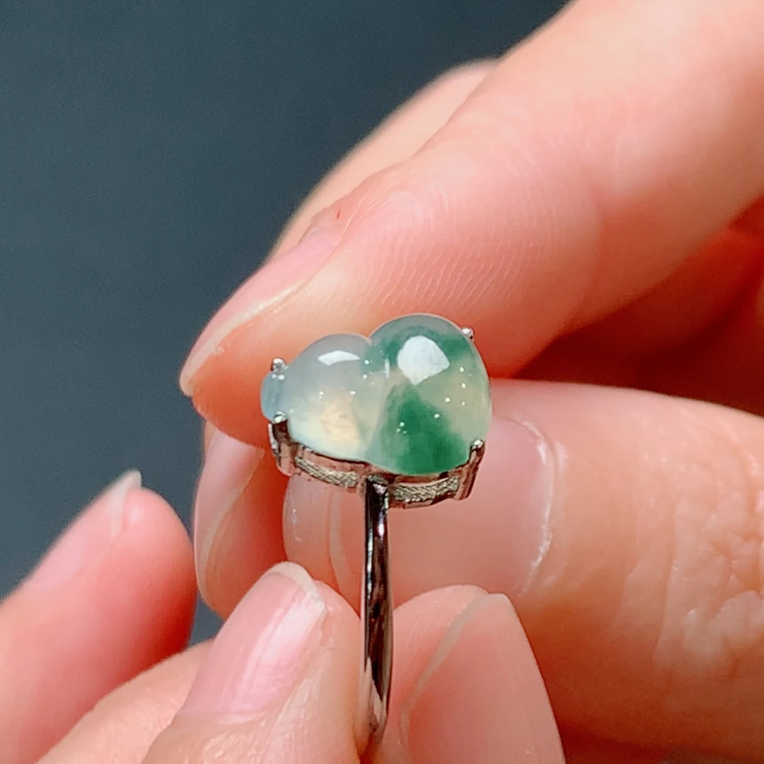 未镶嵌戒指翡翠翡翠