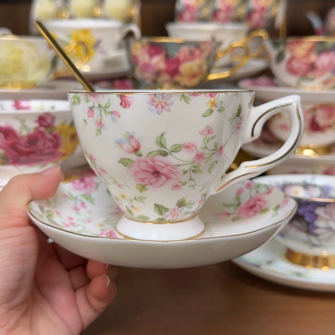 45%以上骨粉骨瓷微瑕处理价杯口黑点一杯一碟一勺快递装