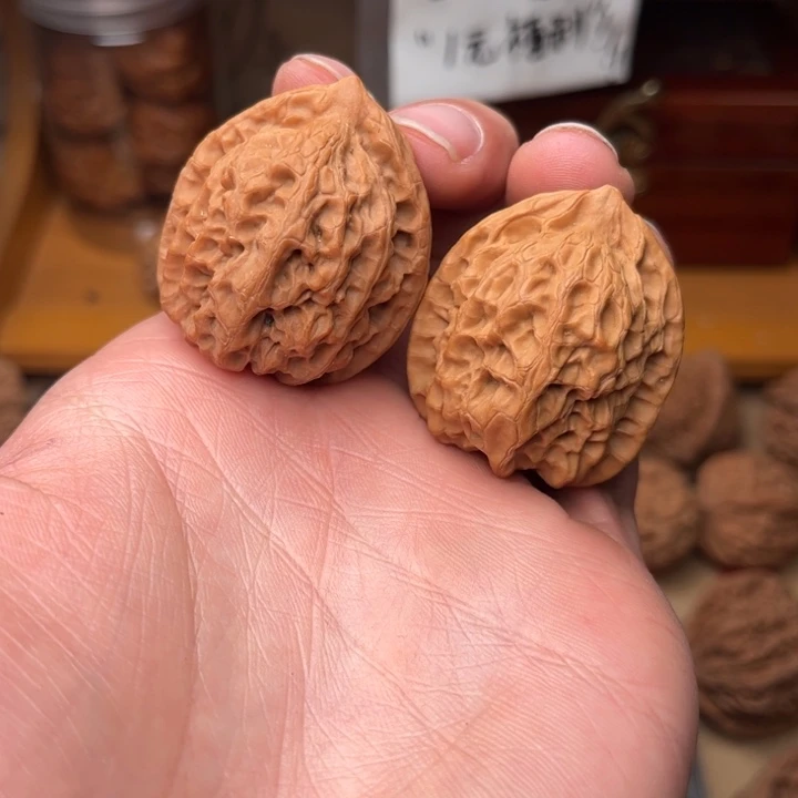 文玩核桃吊坠36佛肚（12）