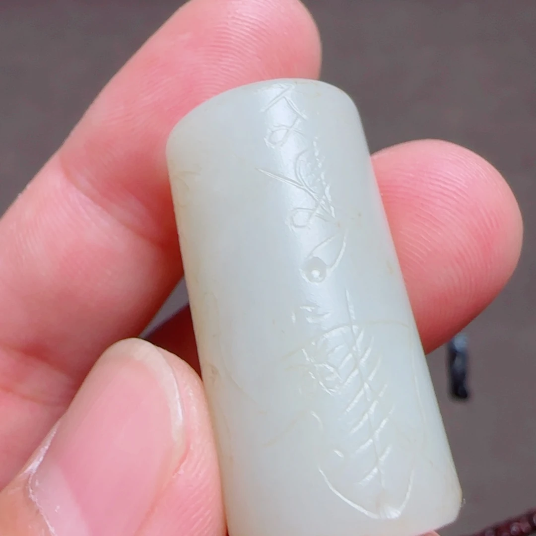 和田玉未镶嵌颈饰披****馕