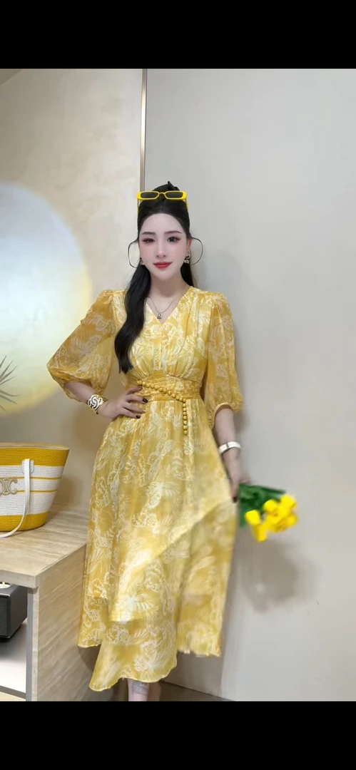 复古典雅佩斯利花纹系带收腰中长款V领法式连衣裙