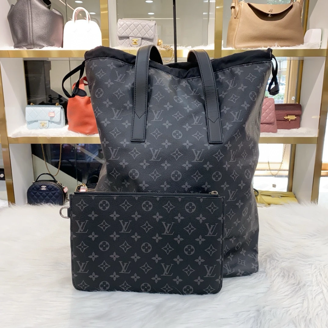 99新 LouisVuitton/路易威登 路易威登 秀款 黑色老花单肩挎包