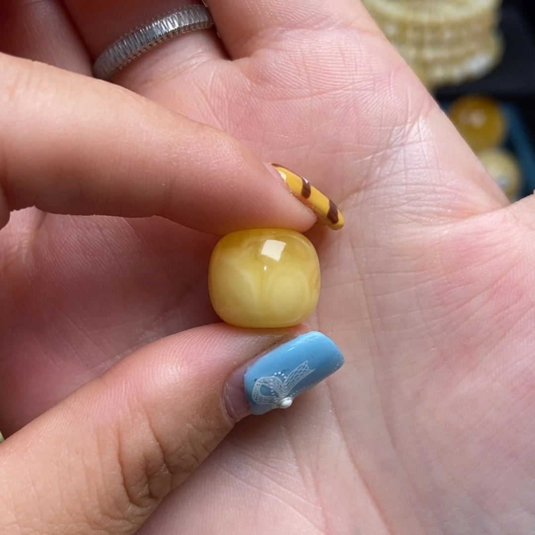 蜜蜡未镶嵌珠宝奇石13.3mm