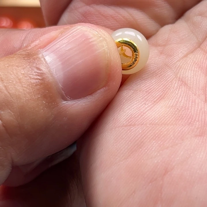 和田玉耳饰22K金镶嵌