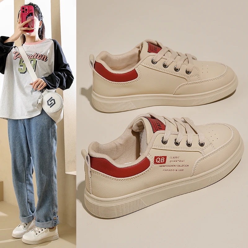 2025爆款洋气上班长期站不累脚女鞋一脚蹬舒适平底小轻奢小众白鞋