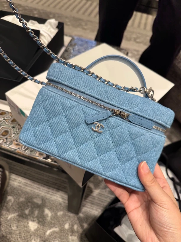 全新未使用 Chanel/香奈儿 25c牛仔vanity包