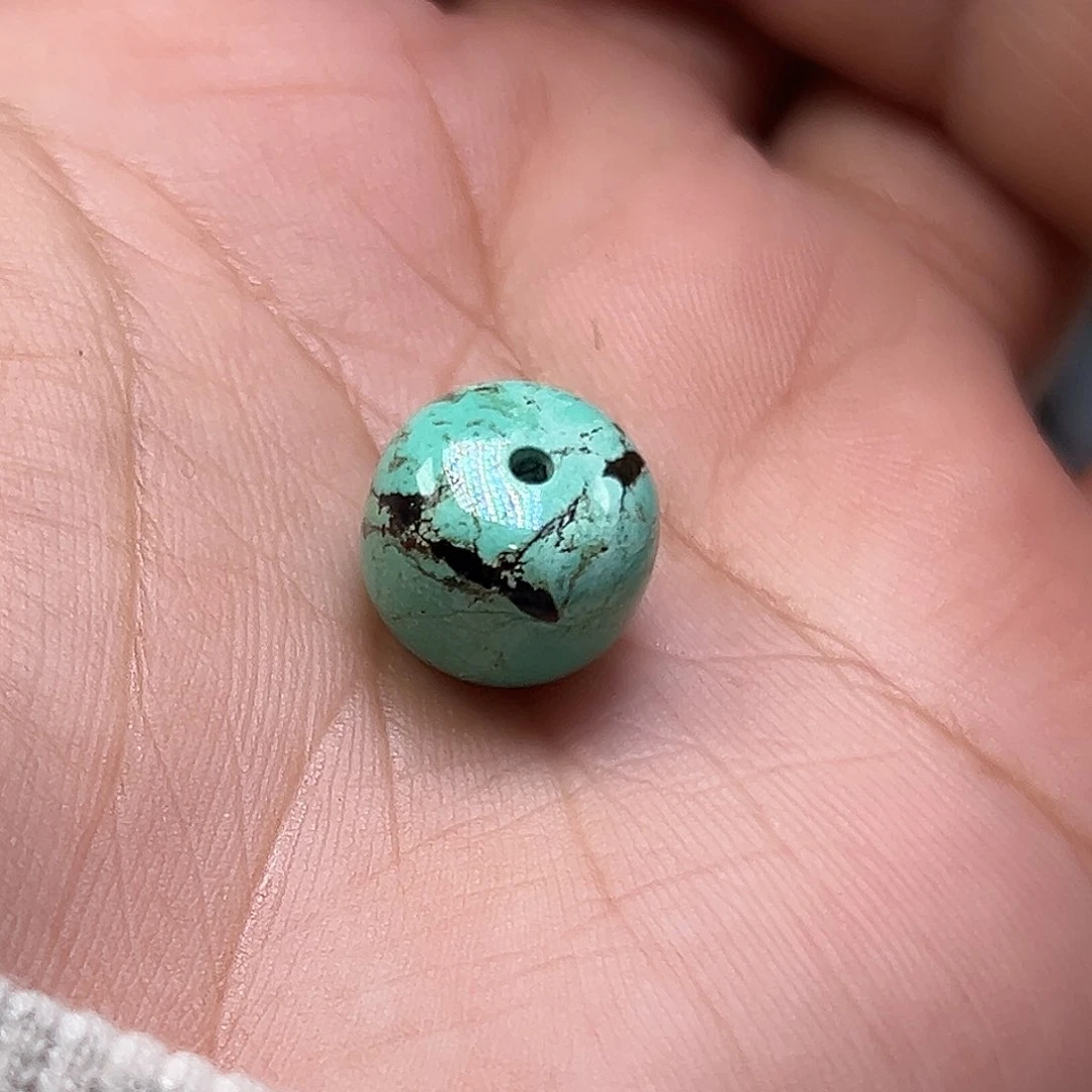 绿松石珠宝奇石未镶嵌入**。