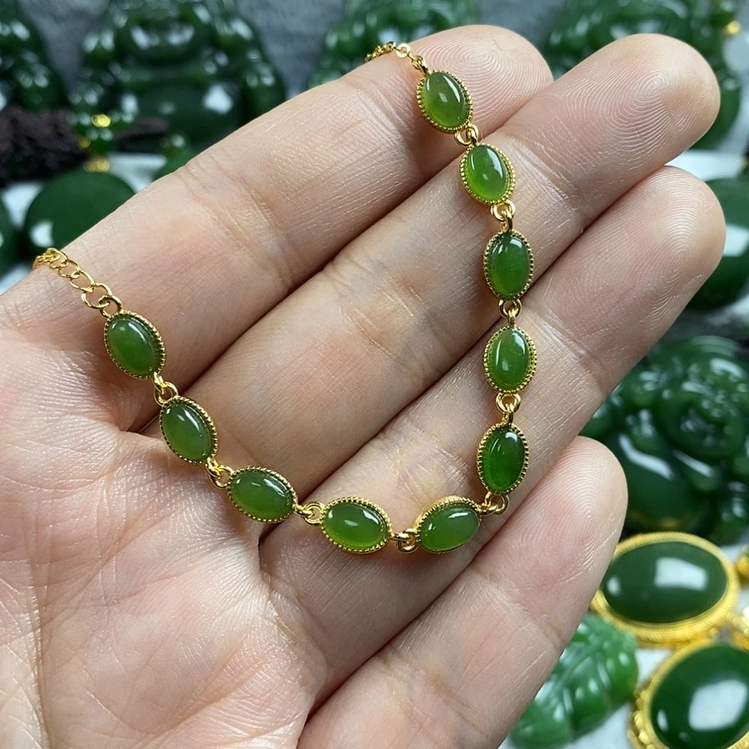 和田玉（碧玉）未镶嵌颈饰