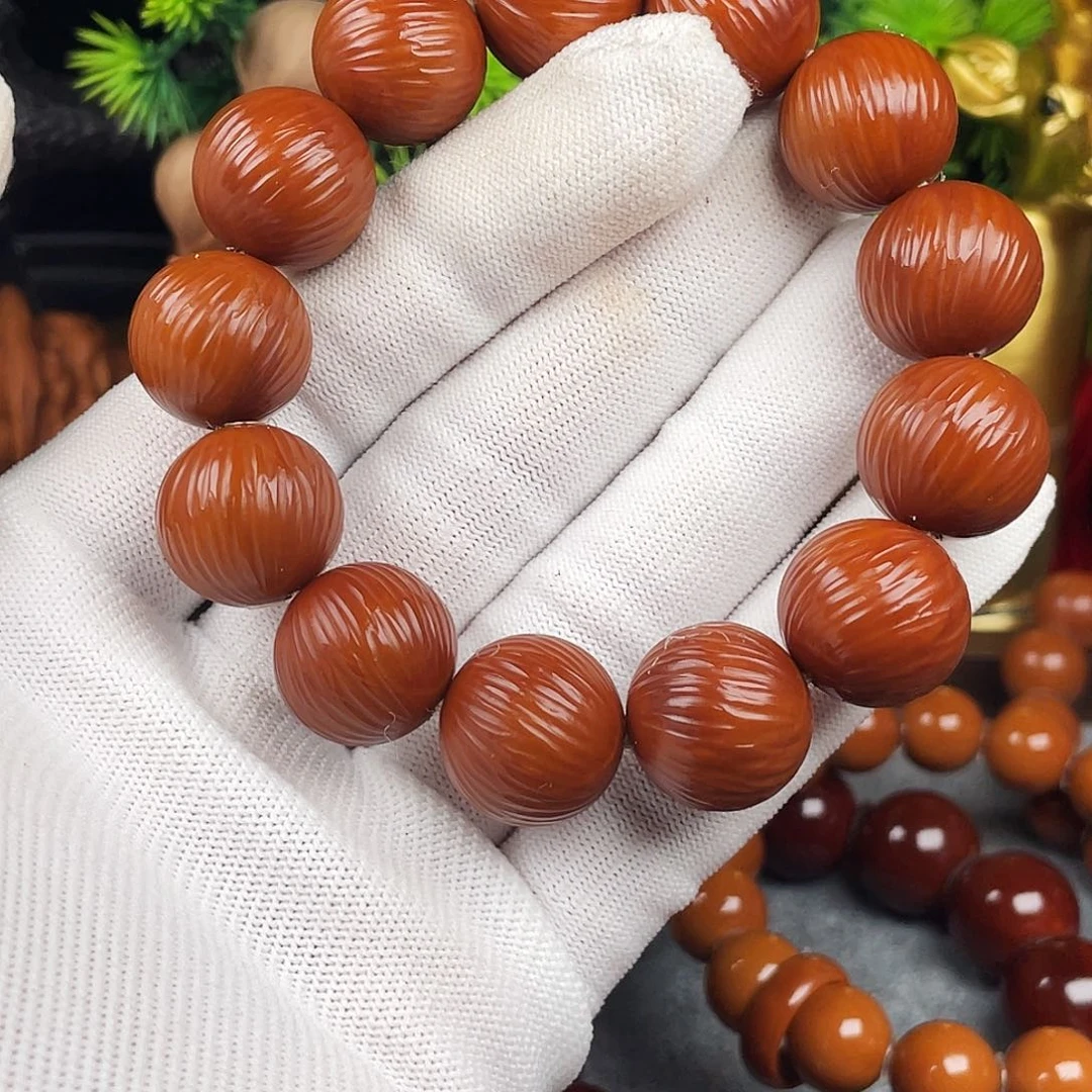 橄榄核手串1.7小孔定风珠