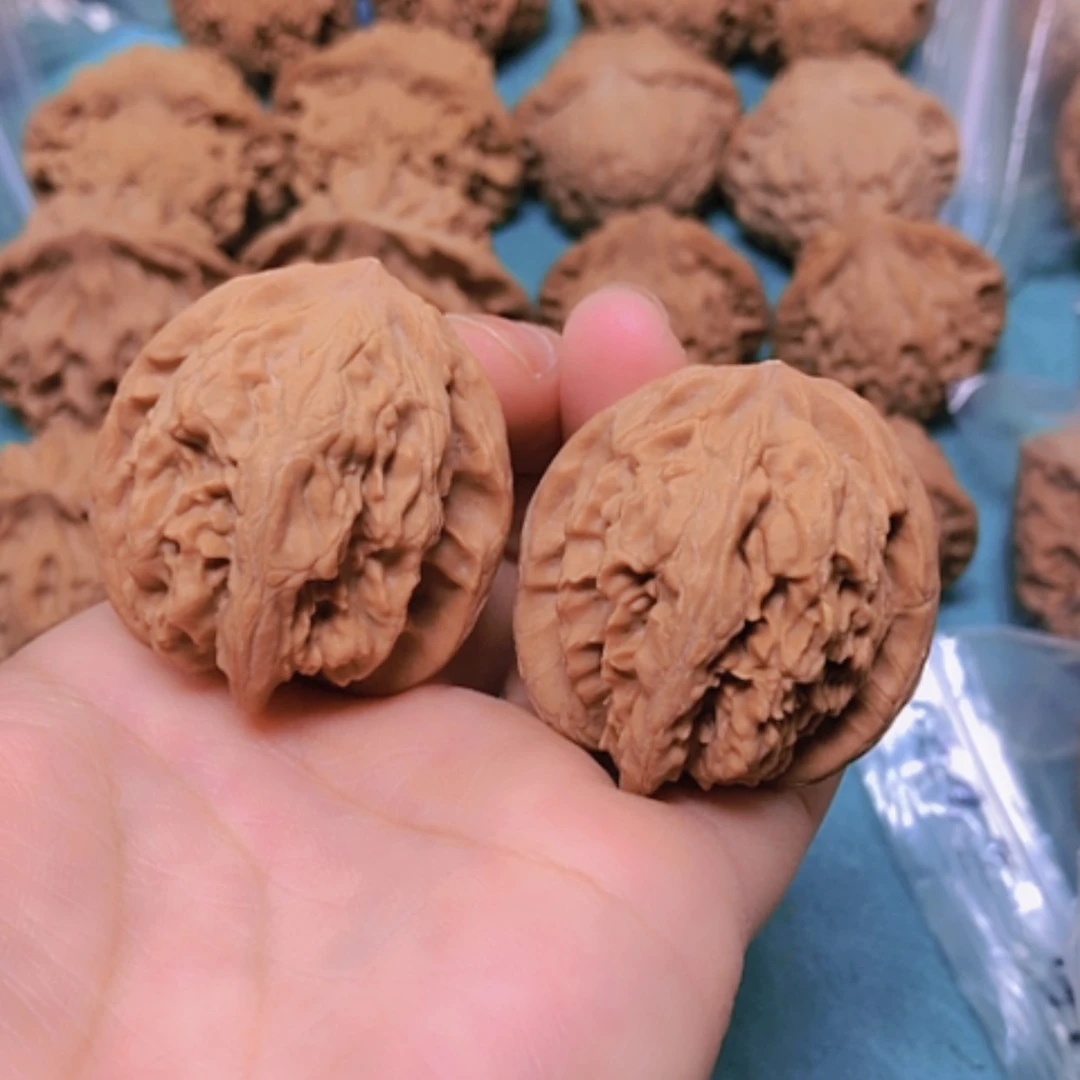 【闪购商品】摆件核桃36十方有黄