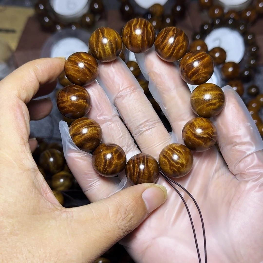 金丝楠手串/手链龙胆