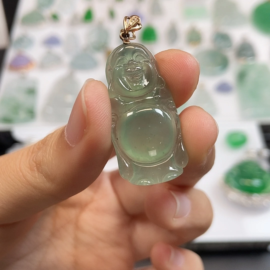 翡翠18K金镶嵌颈饰天然缅甸翡翠