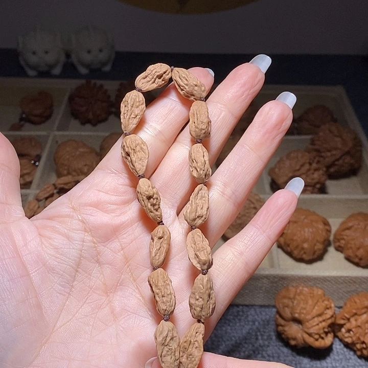 文玩核桃把件异形手持