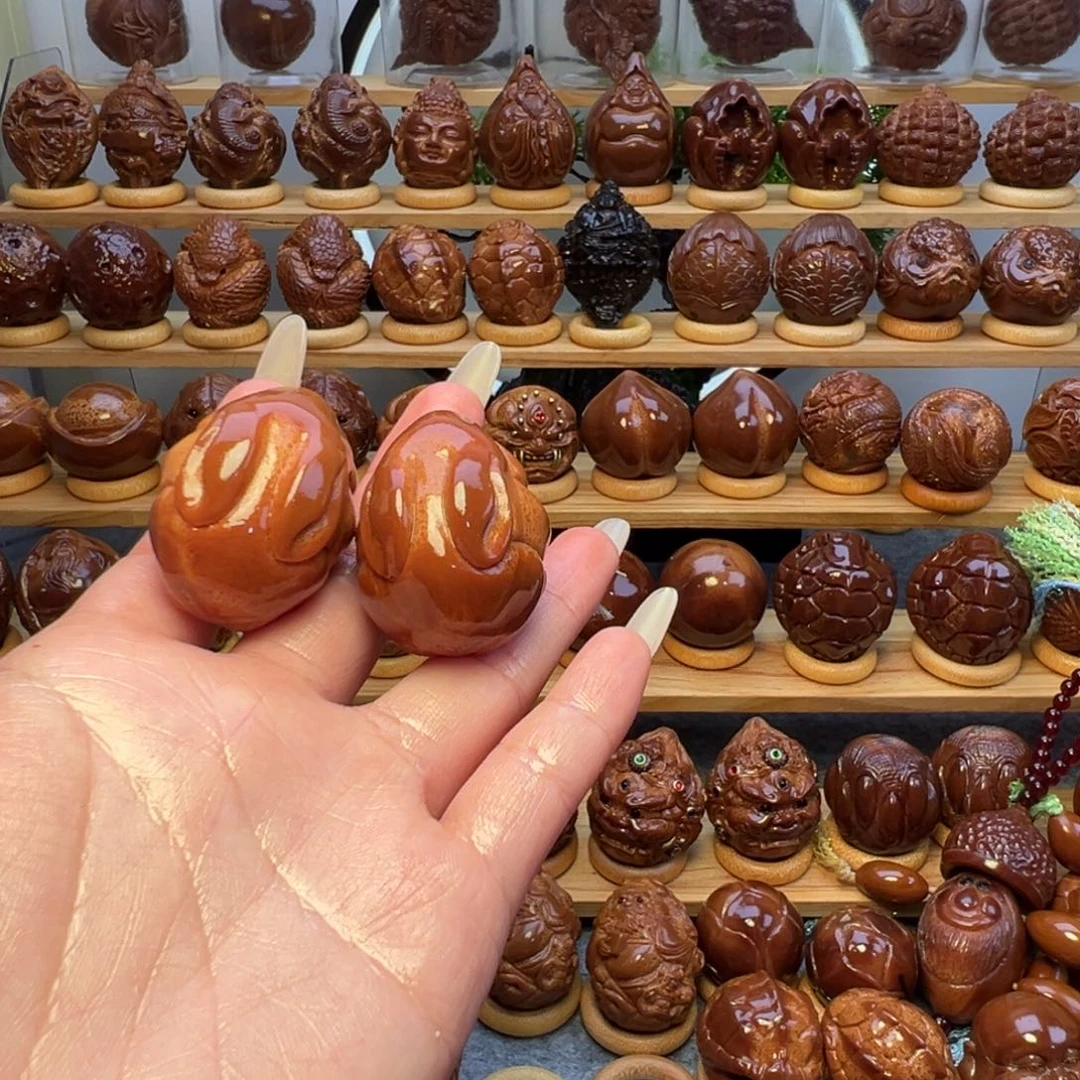 橄榄核手串/手链玉兔