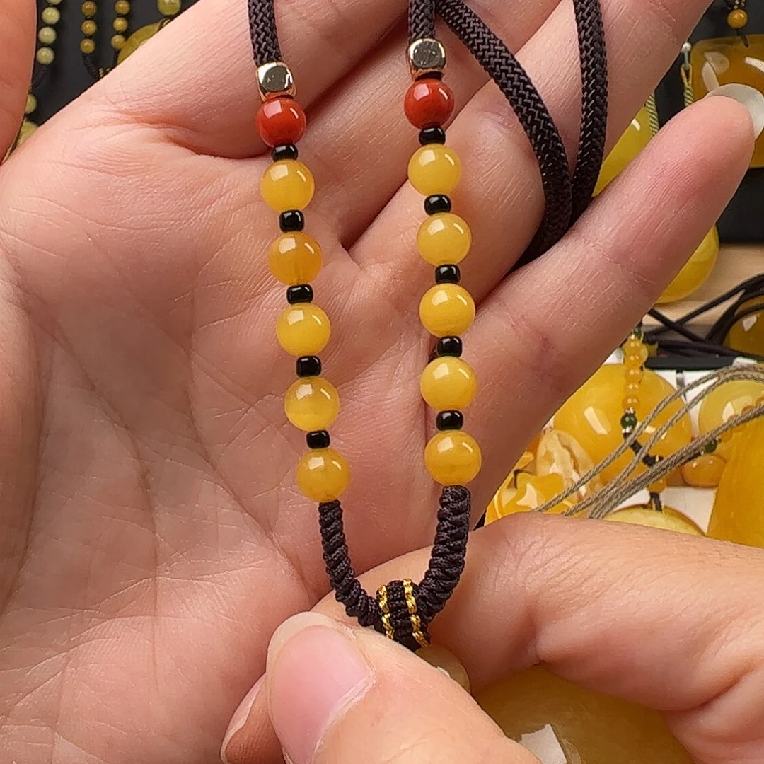 未镶嵌琥珀裸石绳子