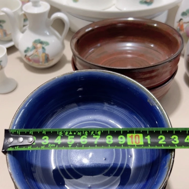 瓷片陶瓷制品蓝碗两个