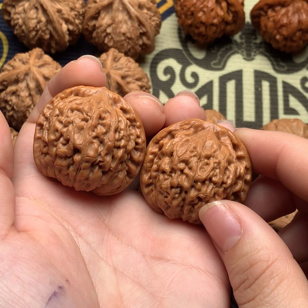 文玩核桃吊坠35莲花