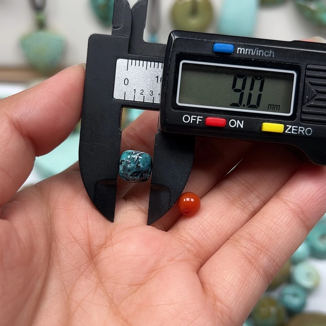 南红玛瑙未镶嵌珠宝奇石