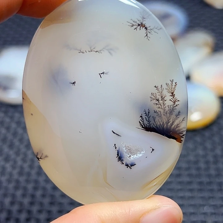 未镶嵌玛瑙/玉髓珠宝半成品