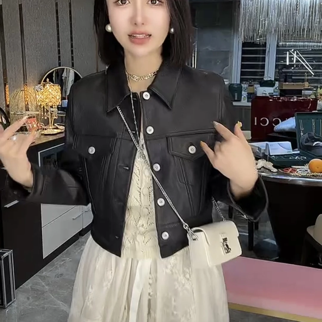 「Darley推荐」“北极星”学院风短款皮衣百搭时尚上衣显瘦气质重工潮
