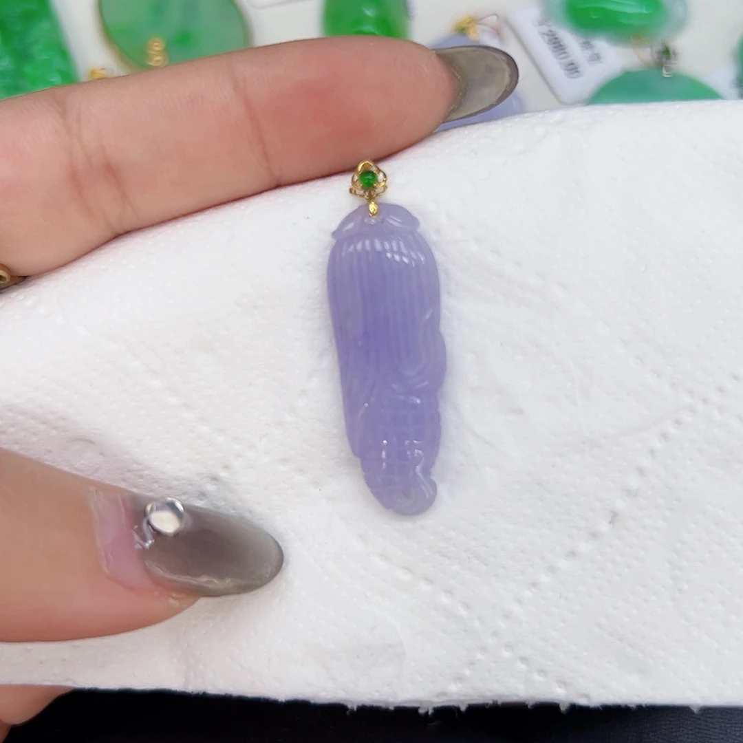 翡翠颈饰18K金镶嵌天然Ａ货翡翠