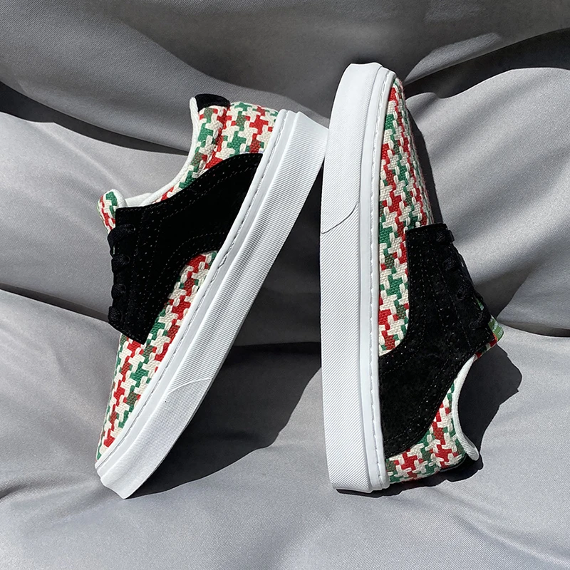 男子运动跑步鞋英格兰风红格子板鞋男鞋大码透气帆布鞋百搭休闲鞋