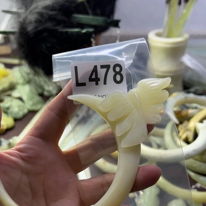 蛇纹石玉发饰合金K***7