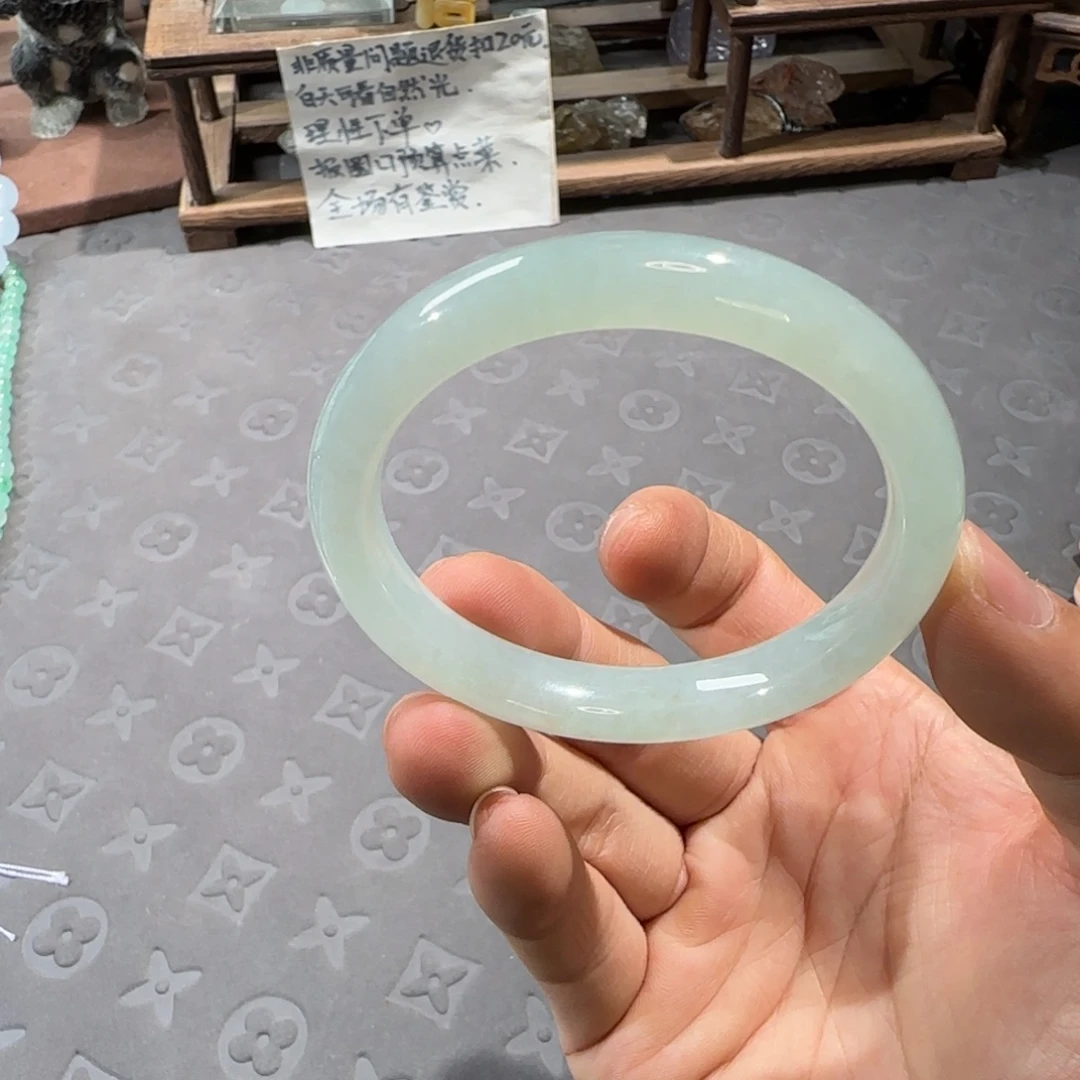 翡翠未镶嵌手镯53.5圈口