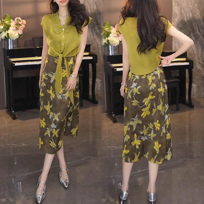 2025夏季新款印花减龄休闲上衣气质复古连衣裙时尚遮肉显瘦两件套