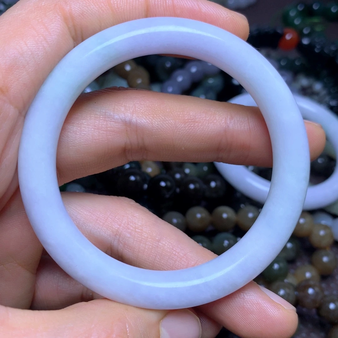 翡翠未镶嵌手镯01