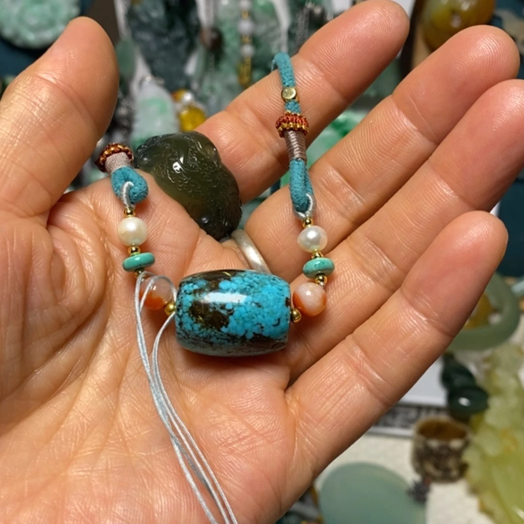 【闪购商品】翡翠吊坠(赠链)未镶嵌