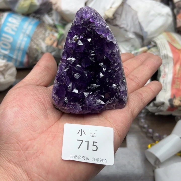 未镶嵌大型摆件（非配饰）水晶