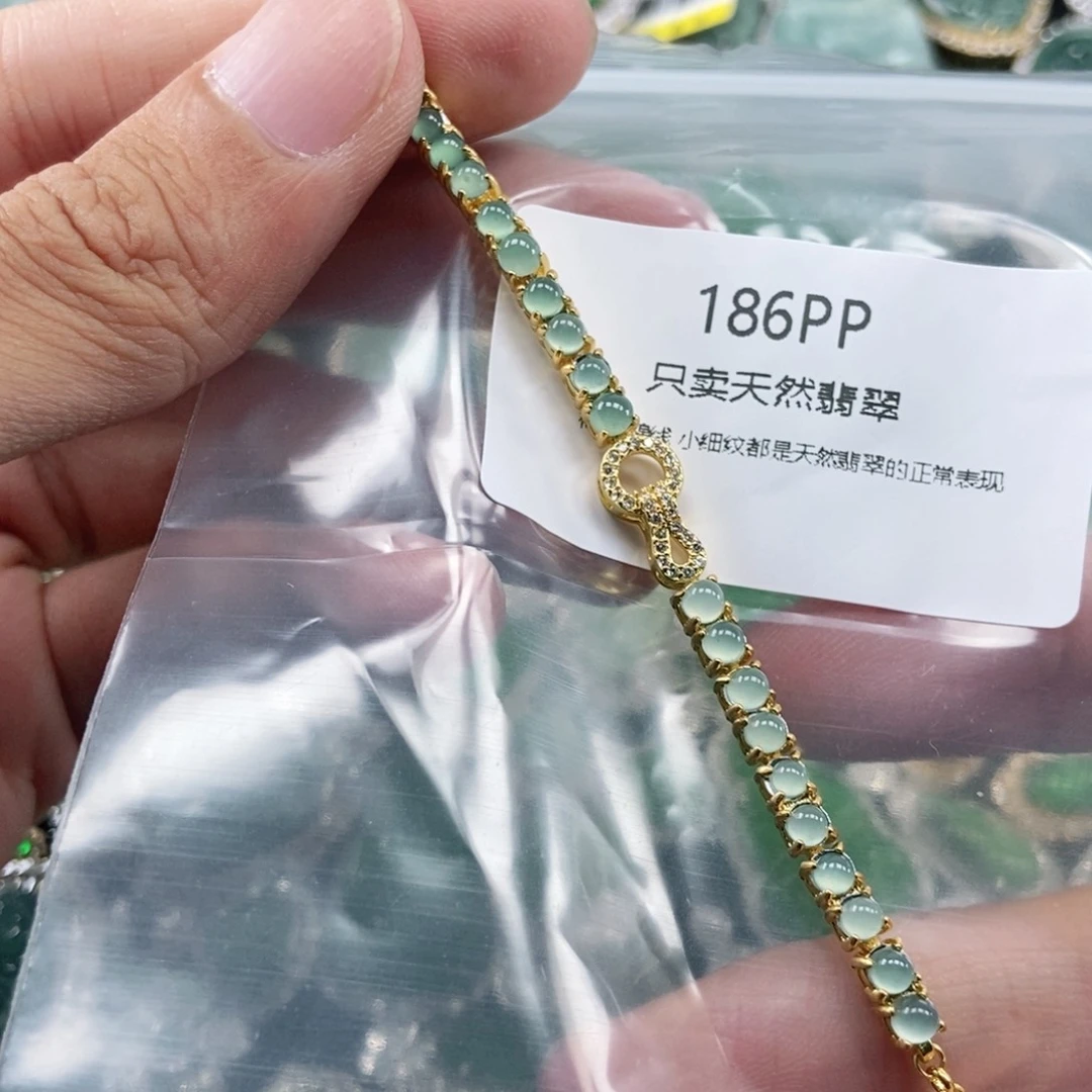 【闪购商品】颈饰未镶嵌翡翠